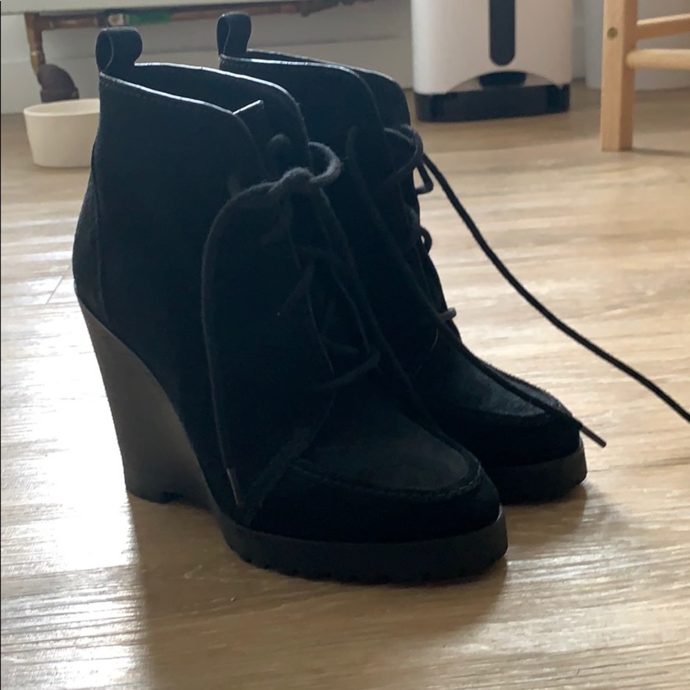 MICHAEL KORS black wedge booties